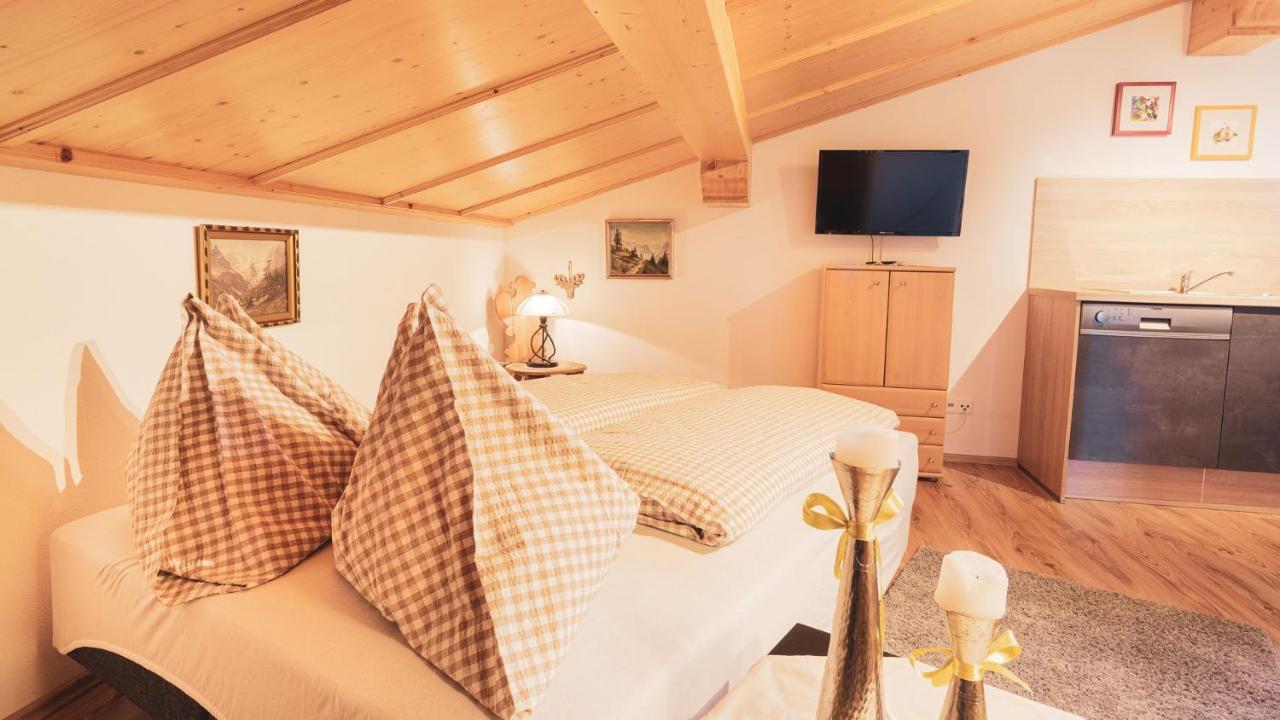 Stubaier Bauern Appartement Telfes im Stubai Esterno foto