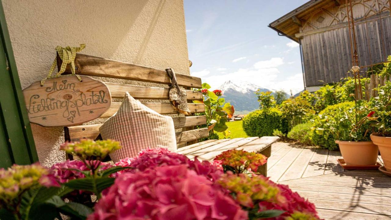 Stubaier Bauern Appartement Telfes im Stubai Esterno foto